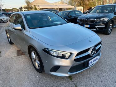 Mercedes-benz A 180 d Automatic Business Extra LED/Pelle