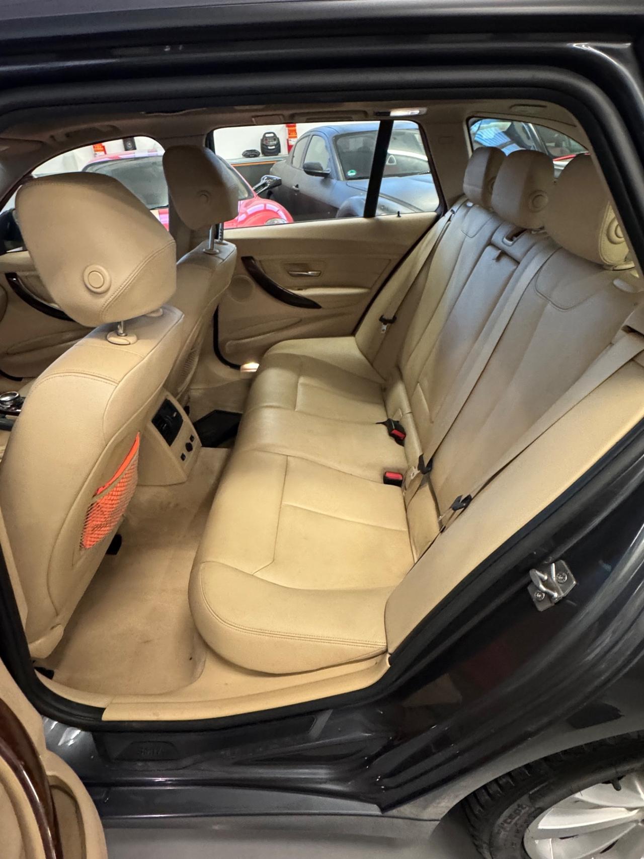 Bmw 335 335i Touring Luxury EURO6