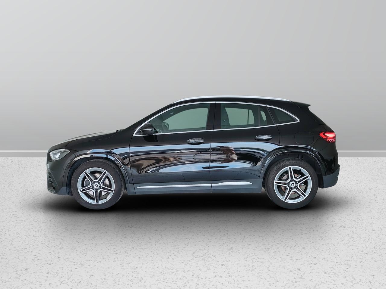 Mercedes-Benz GLA-H247 2023 - GLA 200 d AMG Line Premium auto