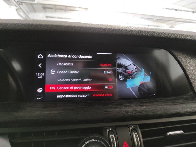 ALFA ROMEO Stelvio - Stelvio 2.2 Turbodiesel 190 CV AT8 Q4 Business
