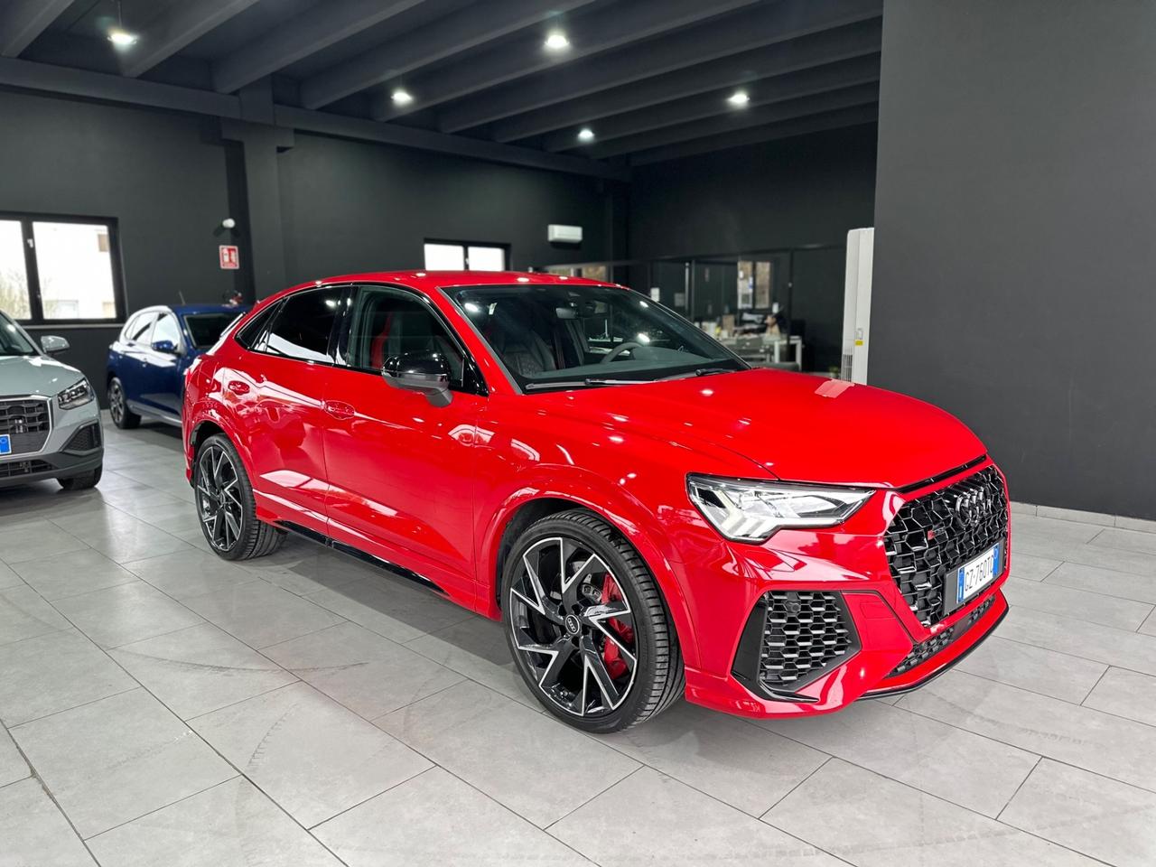 Audi Q3 RS SPB quattro S tronic identity black