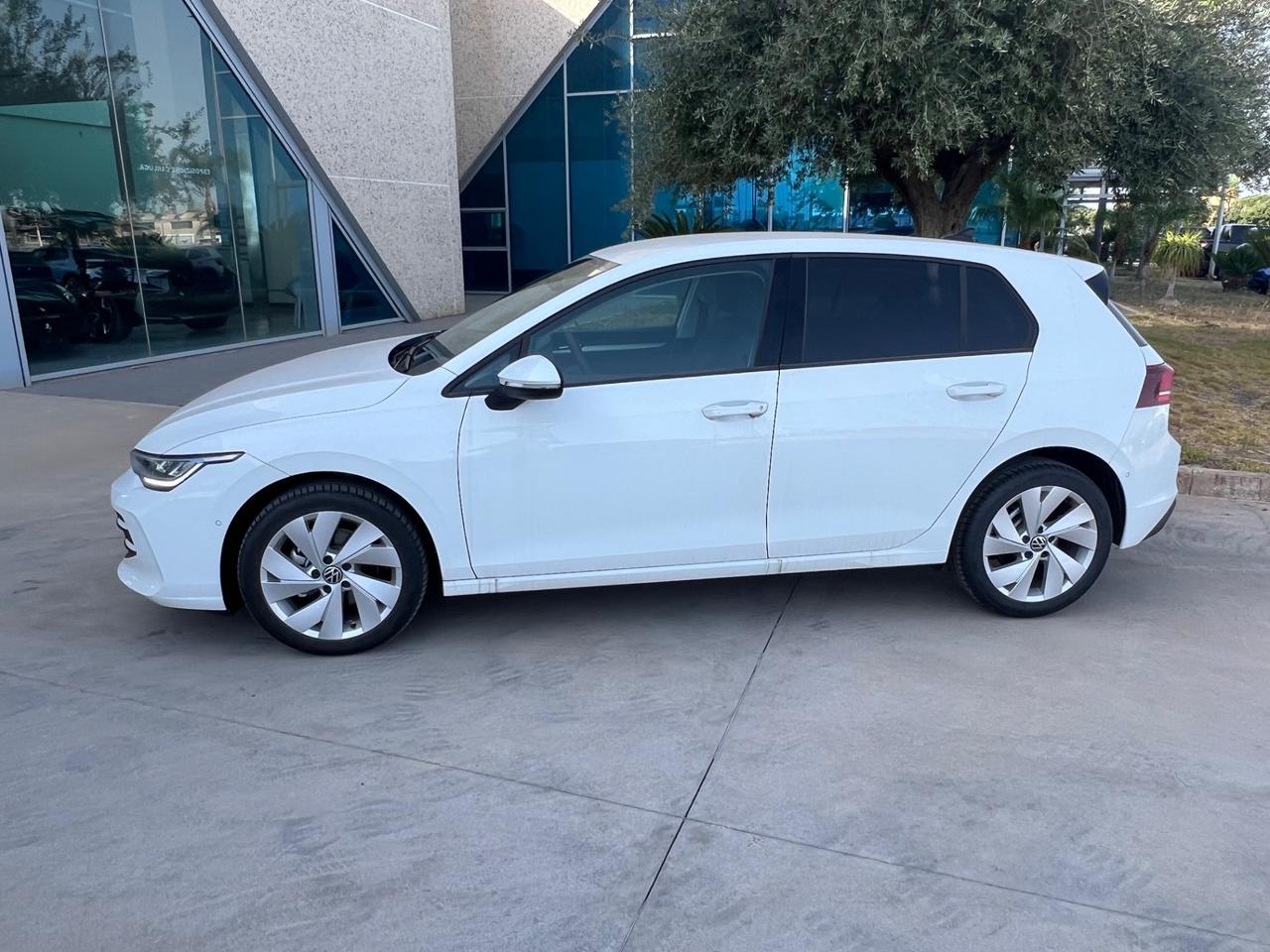 Volkswagen Golf 1.5 tsi 115cv possibilità noleggio no scoring