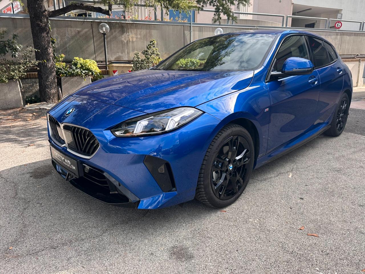 Bmw 118d 5p. M Sport Steptronic / Fari MATRIX / Camera Post.