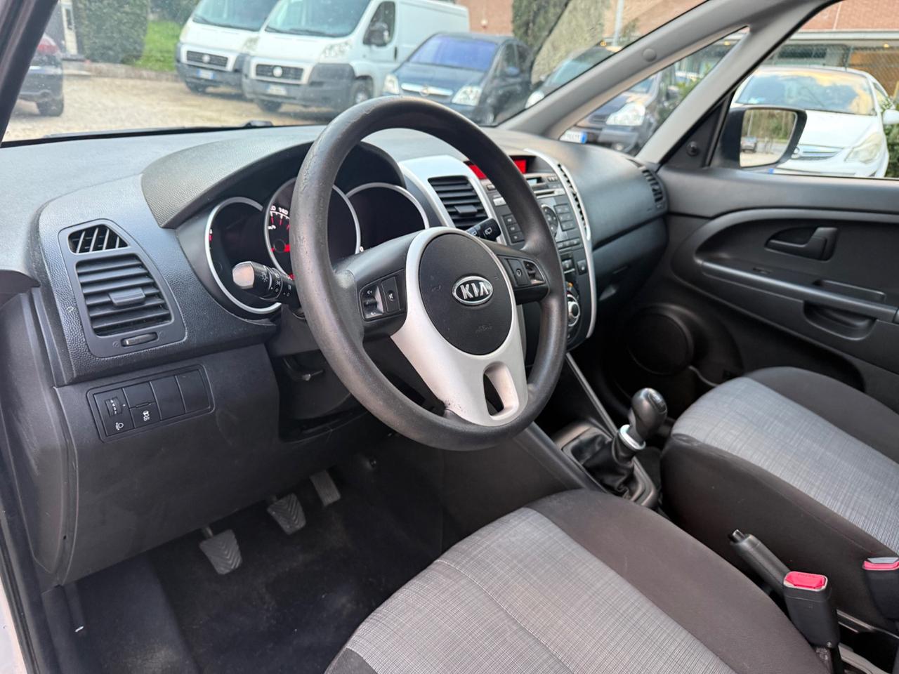 Kia Venga 1.4 CRDi 90CV Cool