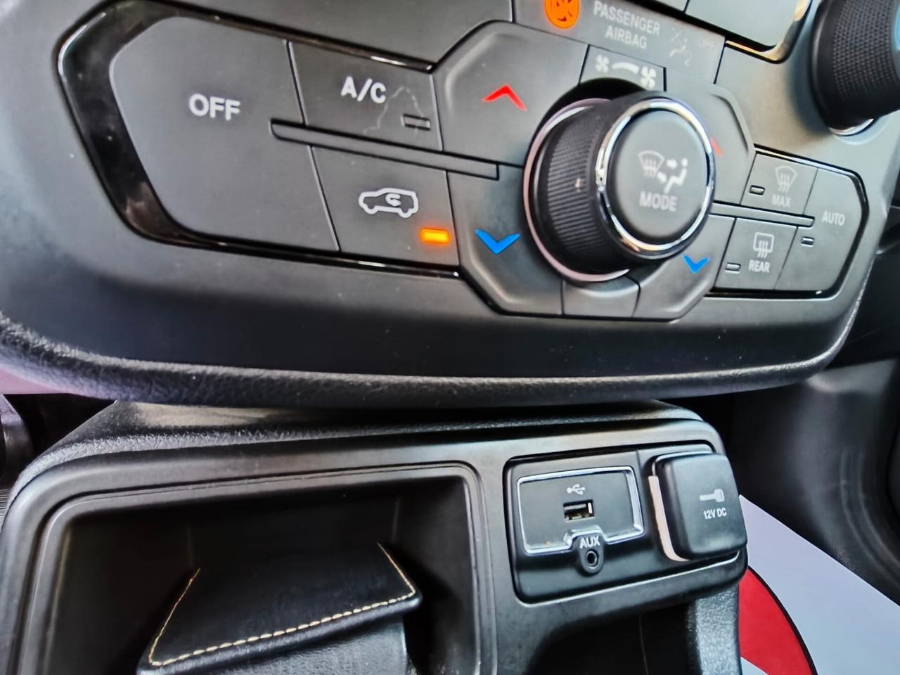 Jeep Renegade 1.6 Mjt 120 CV Longitude