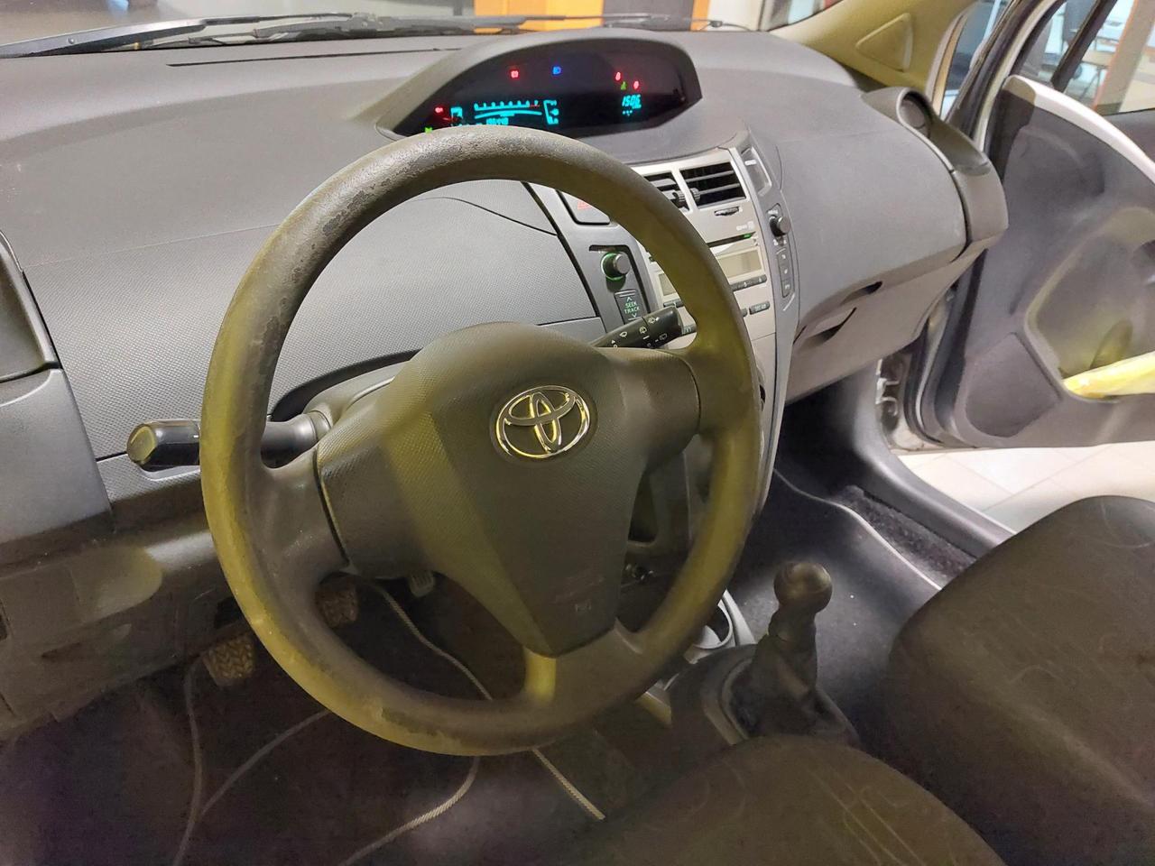 Toyota Yaris 5 Porte Yaris 5p 1.0 Now my10