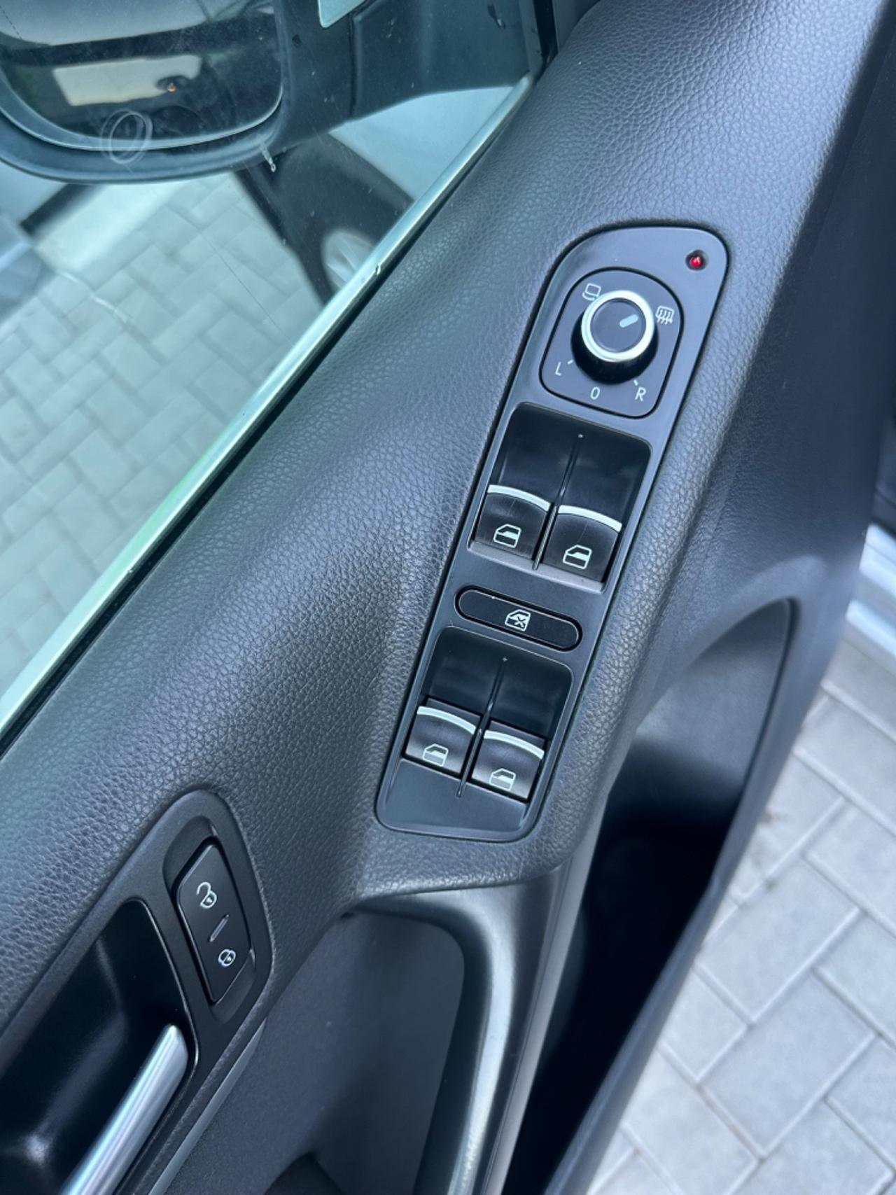 Volkswagen Tiguan 2.0 TDI 140 CV 4MOTION Sport & Style