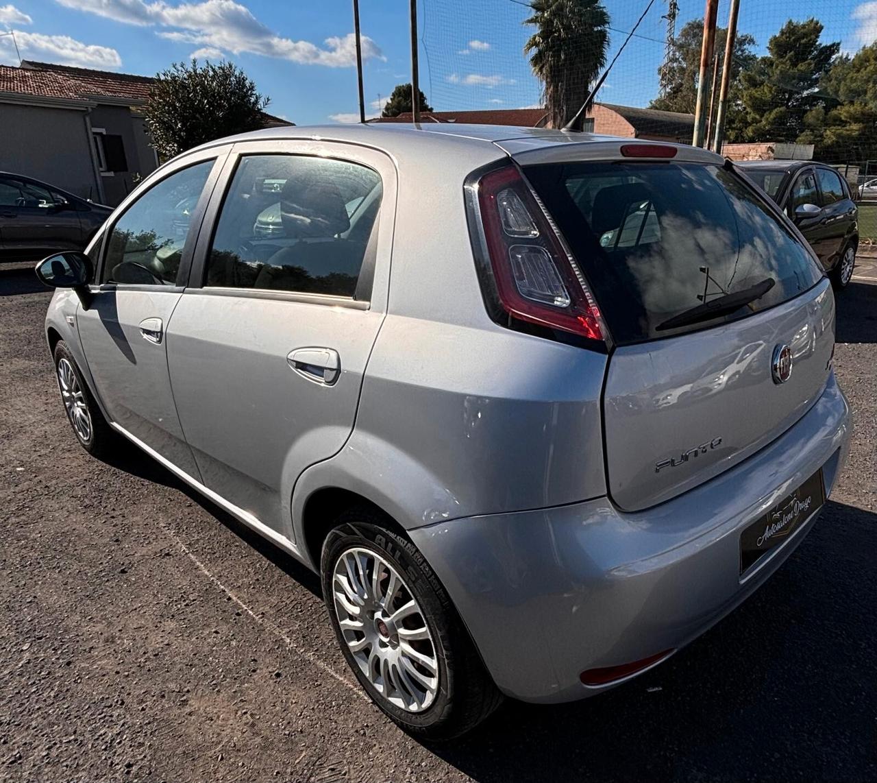 Fiat Punto 1.2 8V 5 porte Street