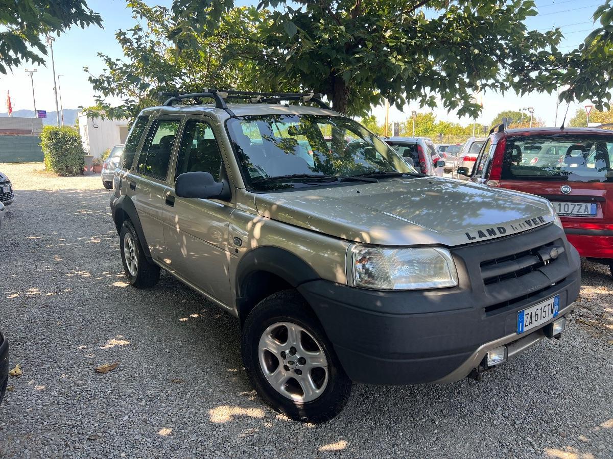 LAND ROVER - Freelander SW 2.0 td4 E