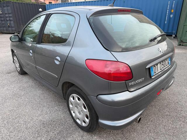 PEUGEOT 206 1.4 5p. Enfant Terrible senza lavoro da fare