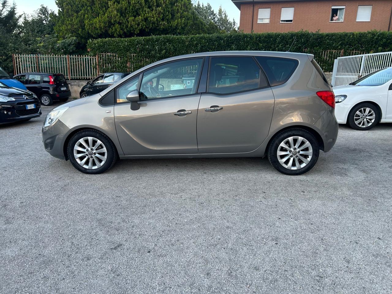 Opel Meriva 1.3 CDTI 95CV ecoFLEX Cosmo
