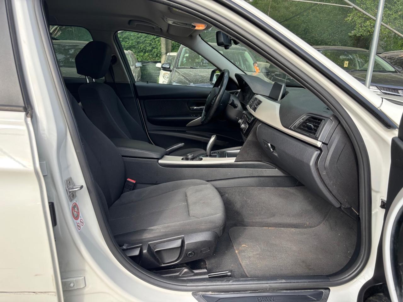Bmw 320d x Drive Touring