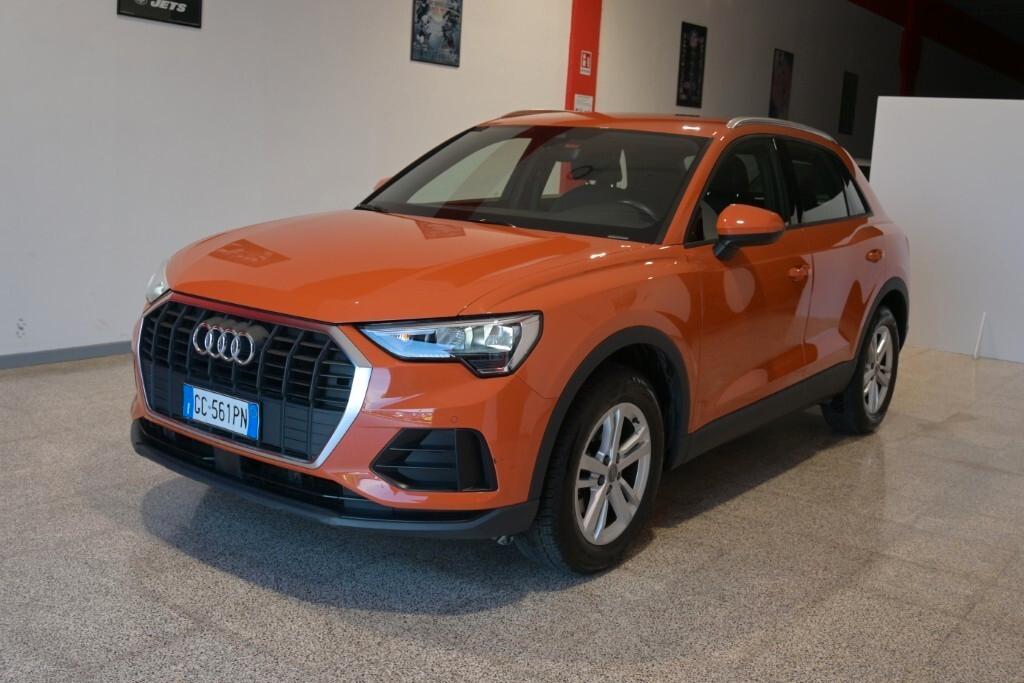 Audi Q3 35 TDI S tronic Business Advanced