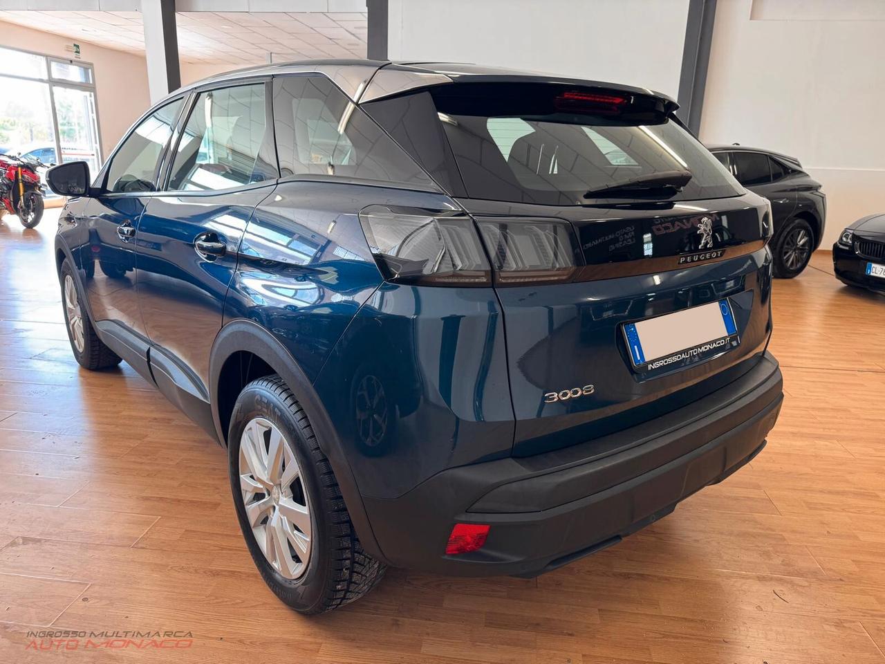 Peugeot 3008 BlueHDi 130cv EAT8 2021