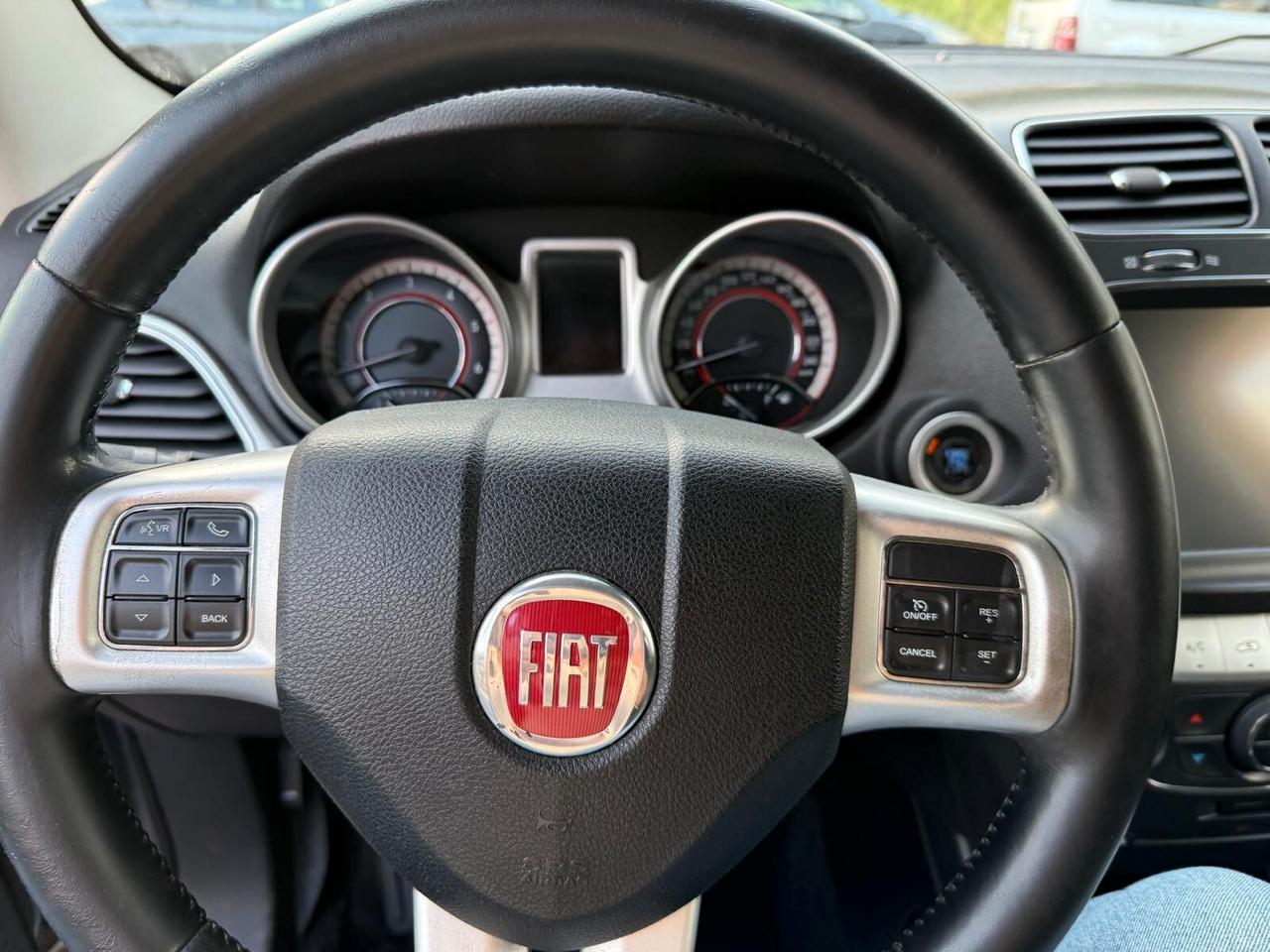 Fiat Freemont 2.0 Multijet 170 CV black code 7 POSTI