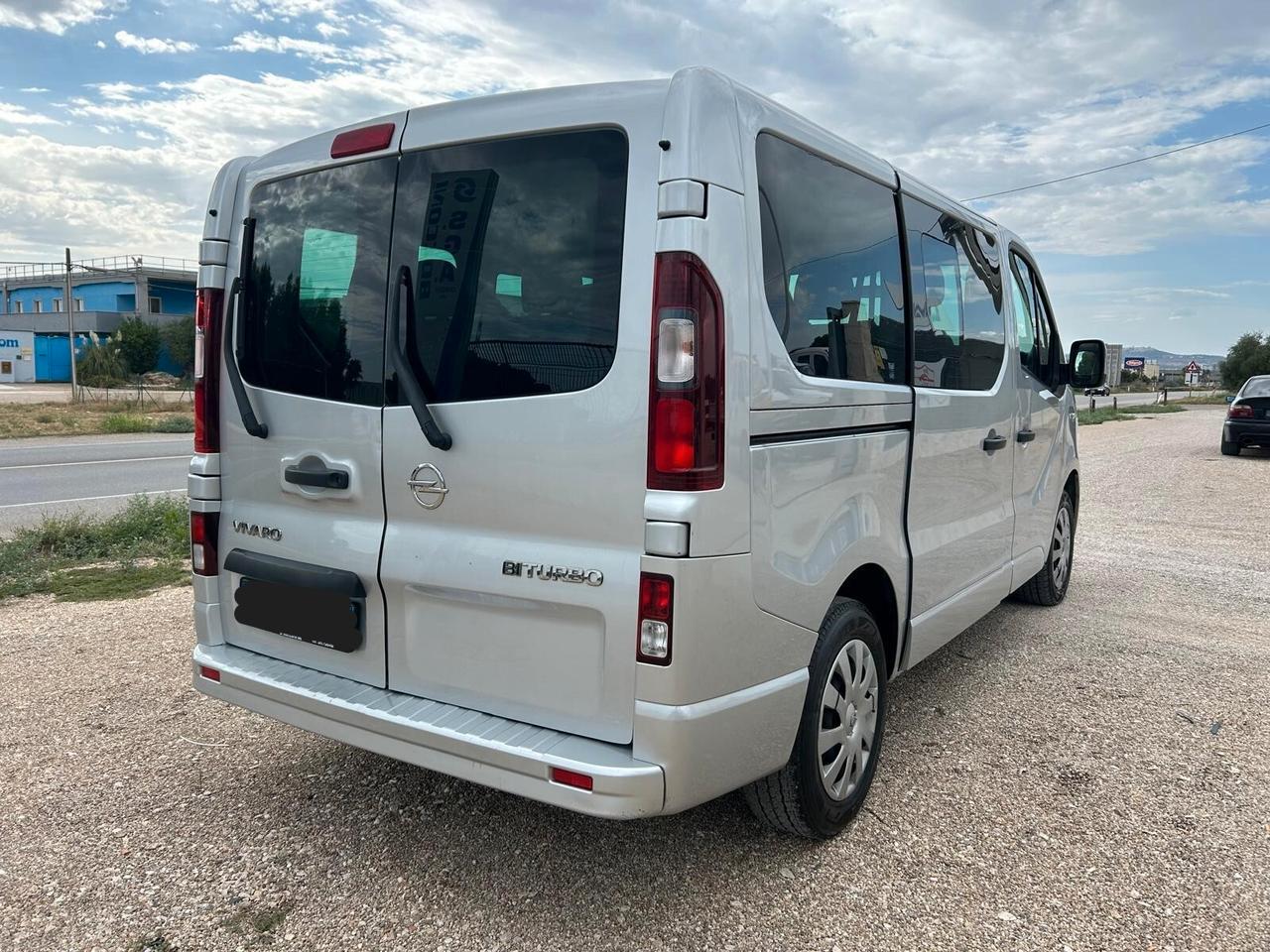 Opel vivaro