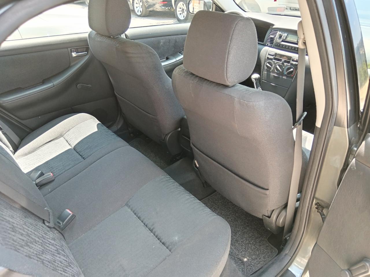 Toyota Corolla 1.4 VVT-I 97CV NUOVISSIMA
