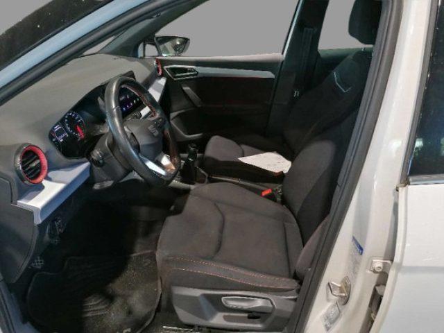 SEAT Arona 1.0 TGI FR LED, Navi, Retrocamera, Cerchi 18, ACC