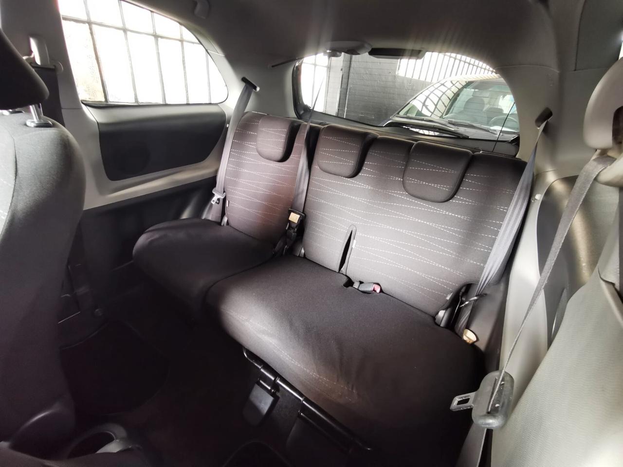 Toyota Yaris 1.0 Sol NEOPATENTATI GARANZIA 12 MESI
