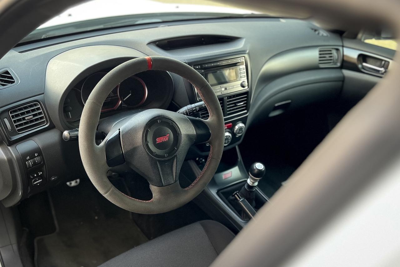 Subaru Impreza STI JDM 2.0