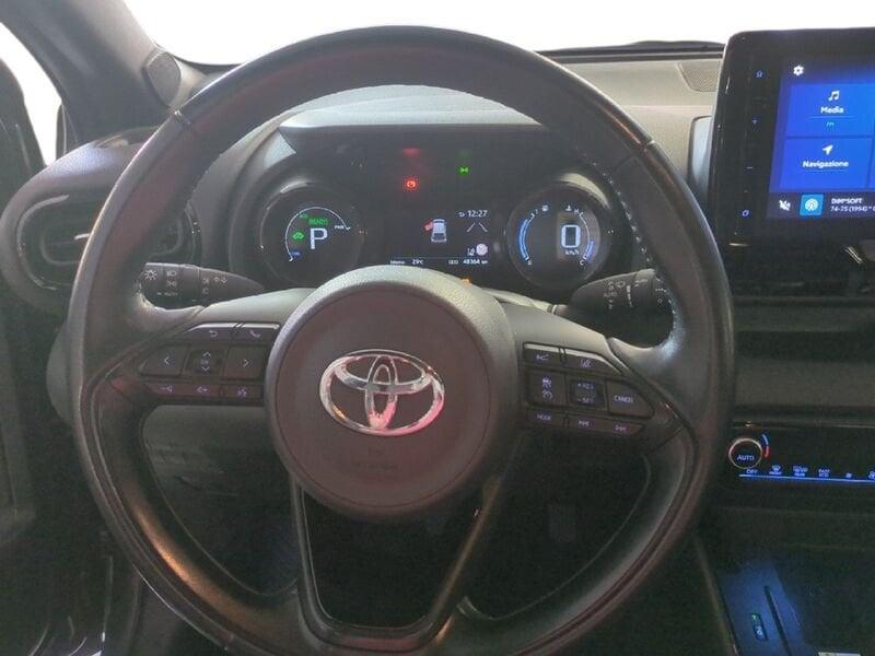 Toyota Yaris Hybrid Lounge MY22