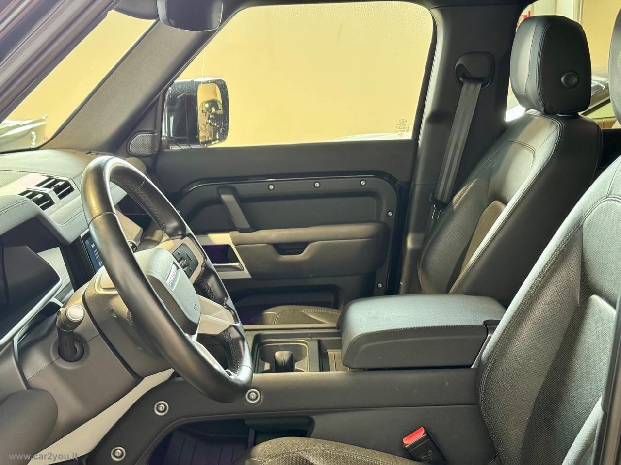 LAND ROVER Defender 110 3.0D 200 CV X-Dynamic SE