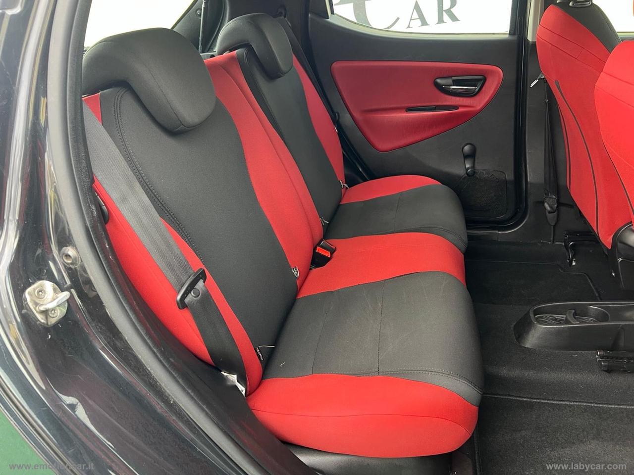 LANCIA Ypsilon 1.2 69 CV 5p. S&S Black&Red - 2012