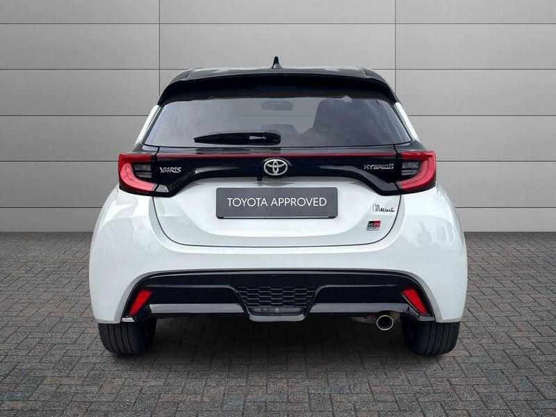 Toyota Yaris Hybrid GR Sport MY22