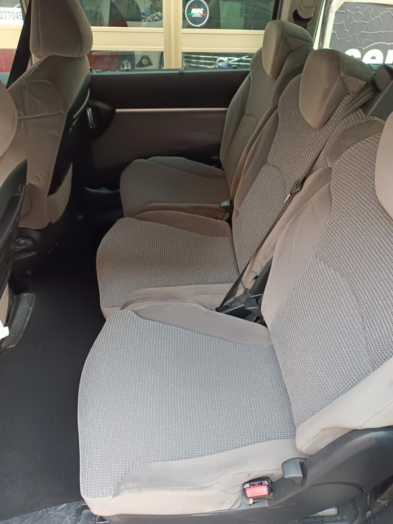 Peugeot 807 2.0 HDi 136 CV autocarro 5 POSTI full