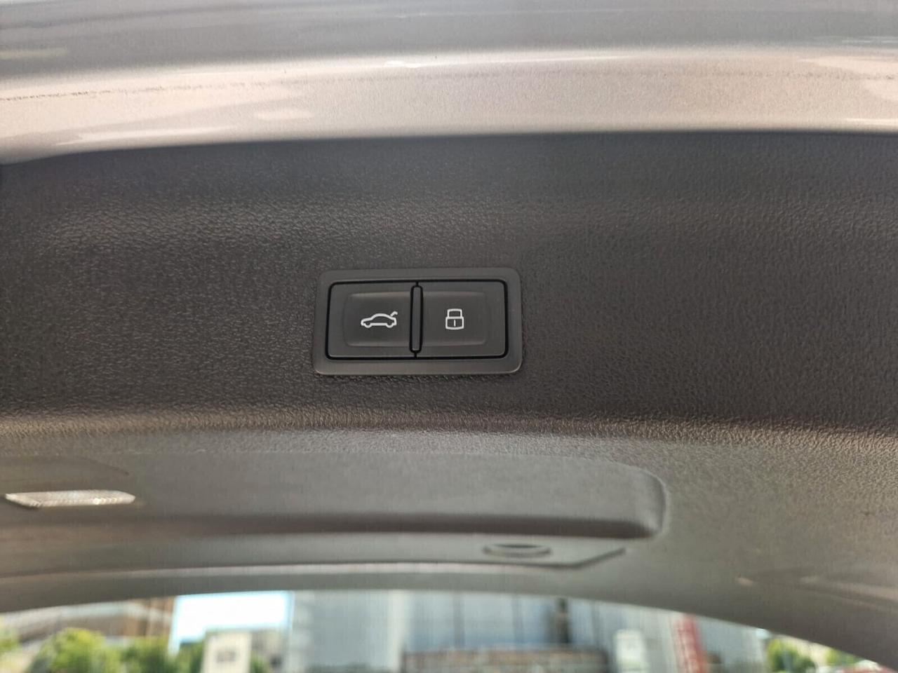 Audi A6 allroad 50 TDI 3.0 quattro tiptronic Business Advanced