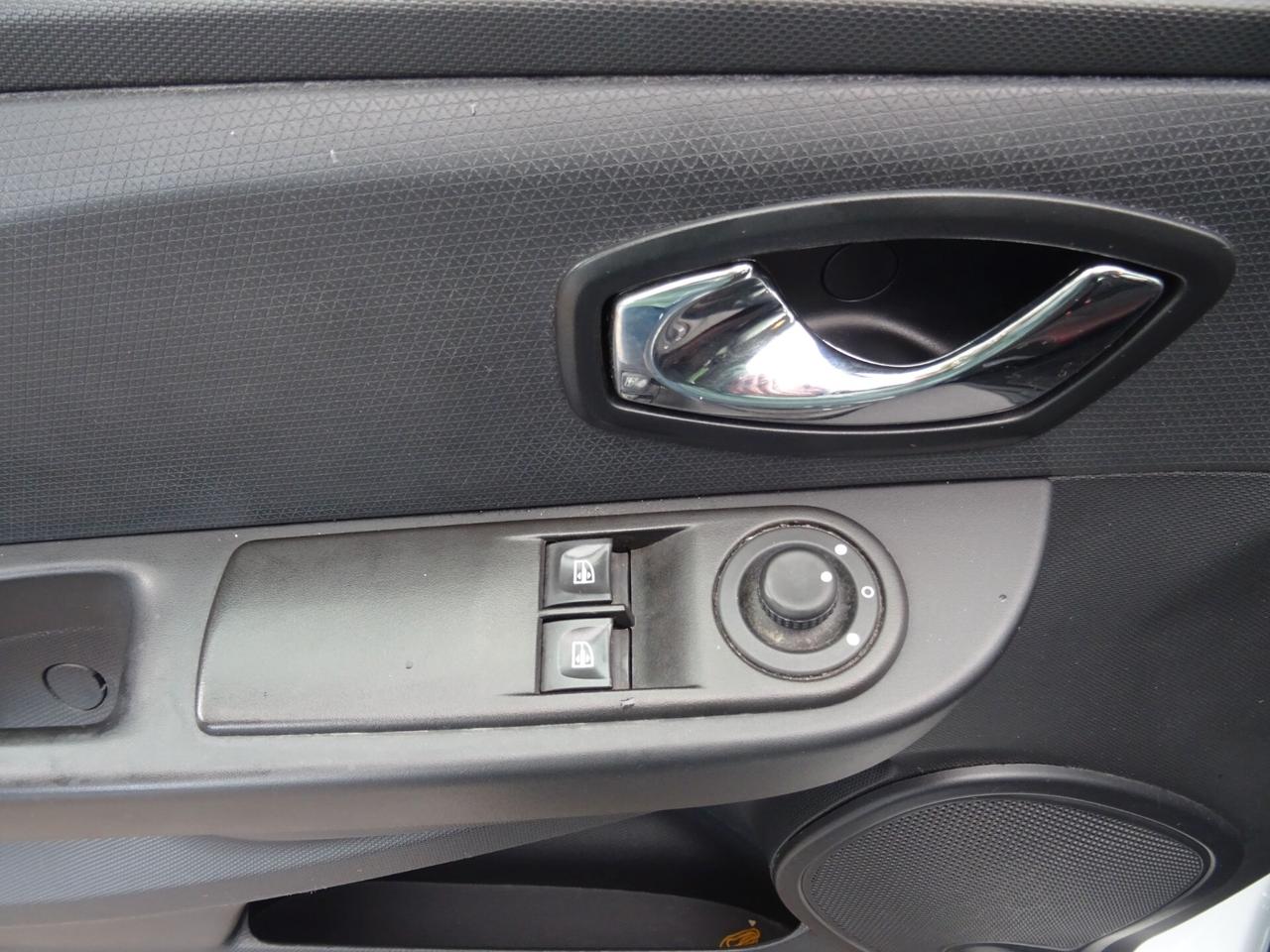 Renault Clio Sporter 1.2 75CV Wave