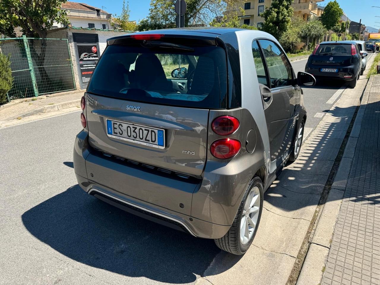 Smart ForTwo 1000 52 kW MHD coupé passion