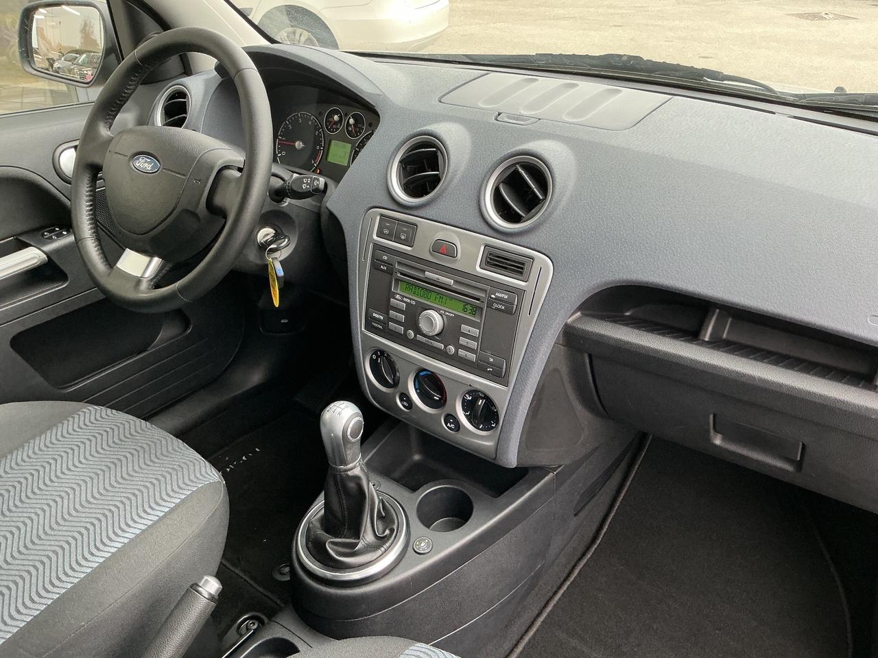 Ford Fusion 1.4 GPL Neopatentati