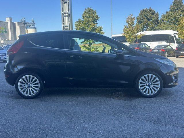 FORD Fiesta 1.4 TDCi 68CV 3P. Titanium
