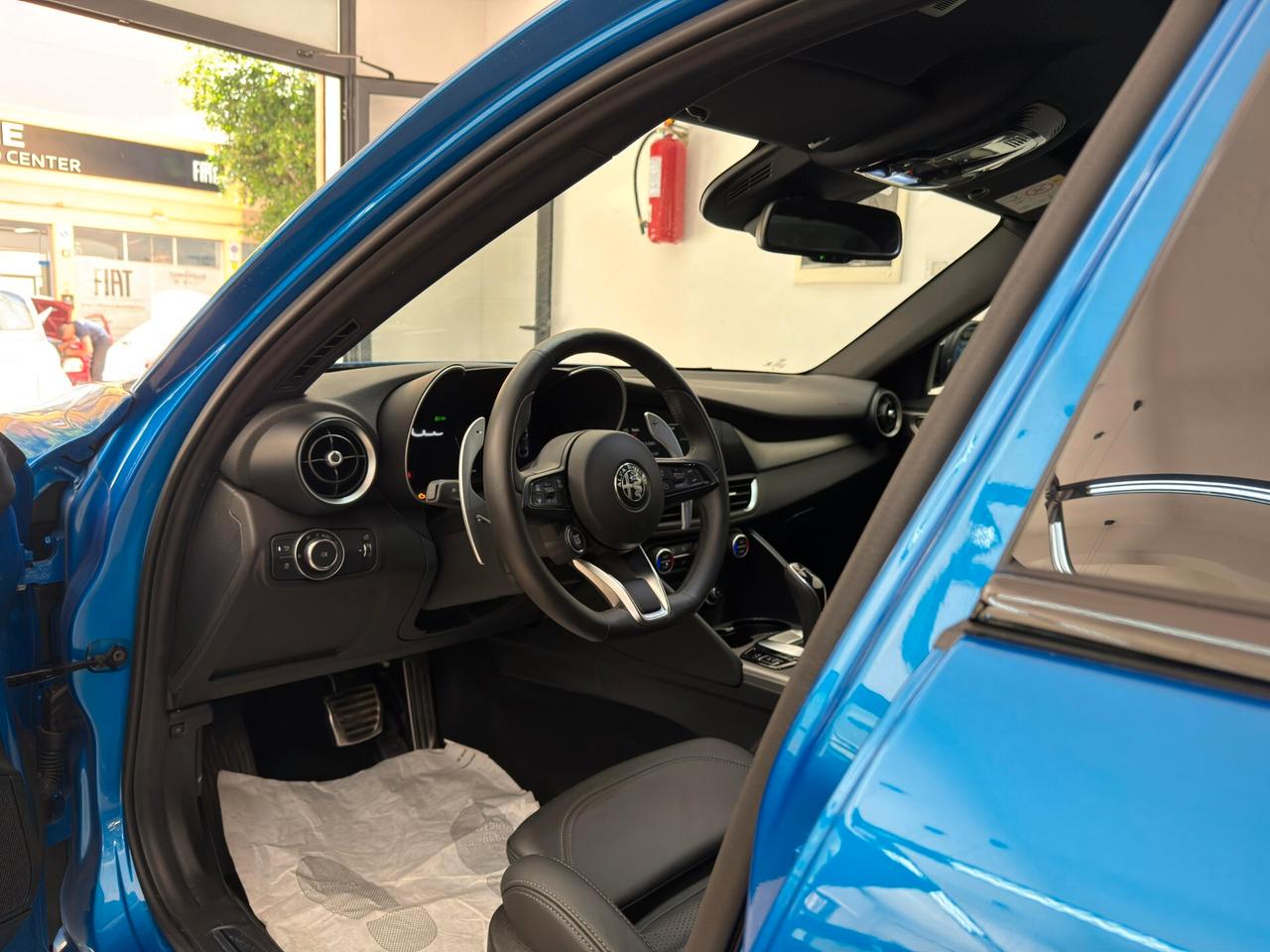 Alfa Romeo Giulia 2.2 Turbodiesel 210 CV AT8 AWD Q4 Veloce