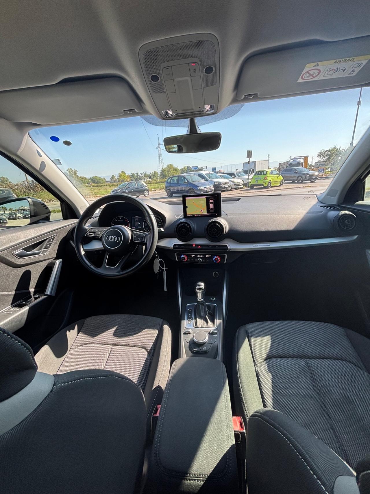 Audi Q2 30 TDI S tronic Business