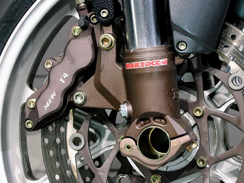 MV Agusta Brutale 910 Gladio