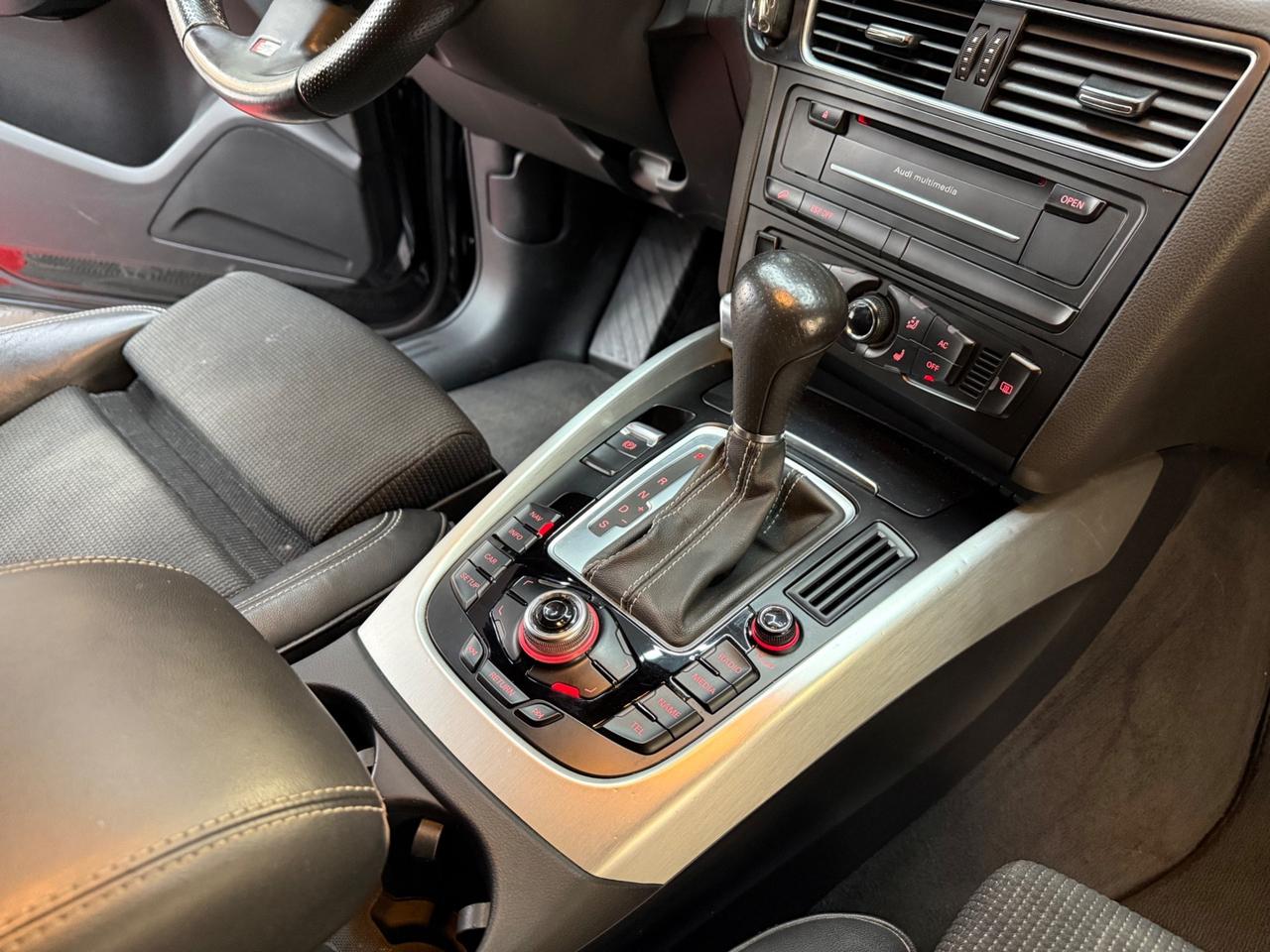 Audi Q5 2.0 TDI quattro S-LINE - FABIANOAUTO