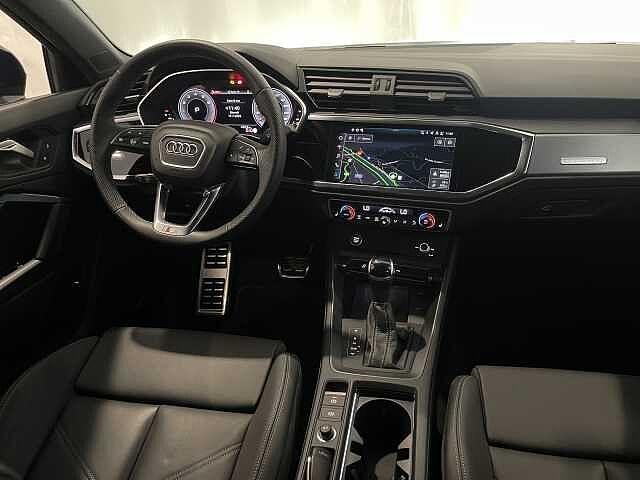 Audi Q3 40 TFSI quattro S tronic S line edition