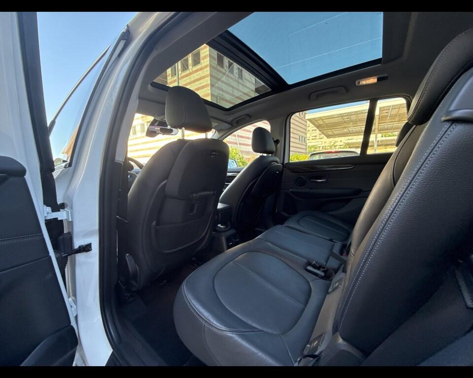 BMW Serie 2 Gran Tourer 218 d Luxury Auto