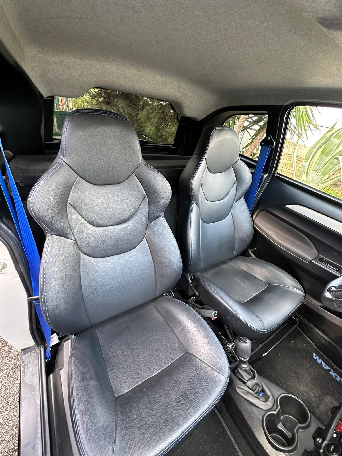 Aixam emotion gto white 2022 6500 km full