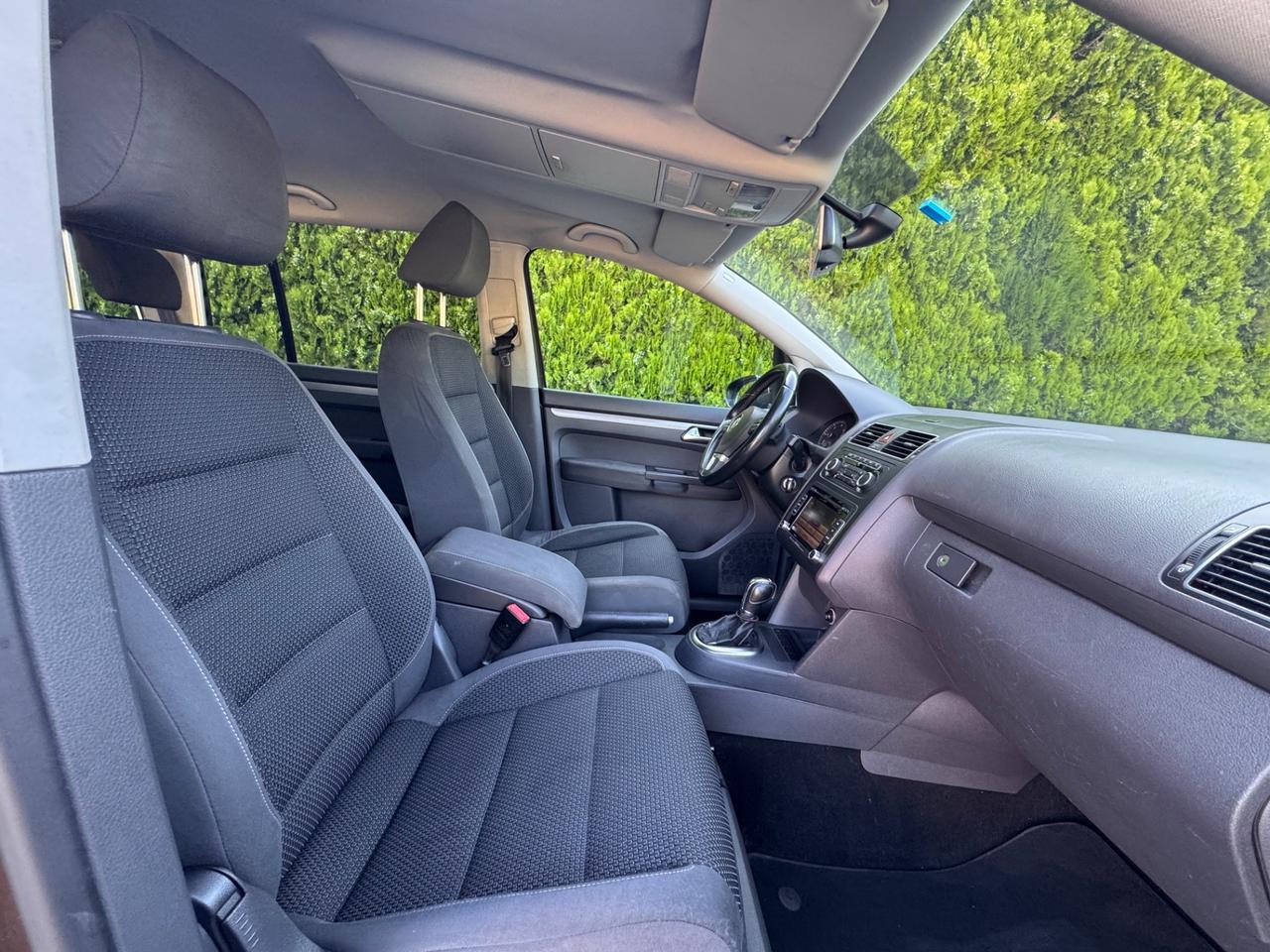 Volkswagen Touran 1.6 d, euro 5, anno 2012, 7 posti, cambio automatico!