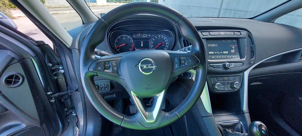 ZAFIRA 7 POSTI 1,6 METANO DI SERIE 150 CV TURBO, INNOVATION TELEFONO LEGA SENSORI FULL FULL
