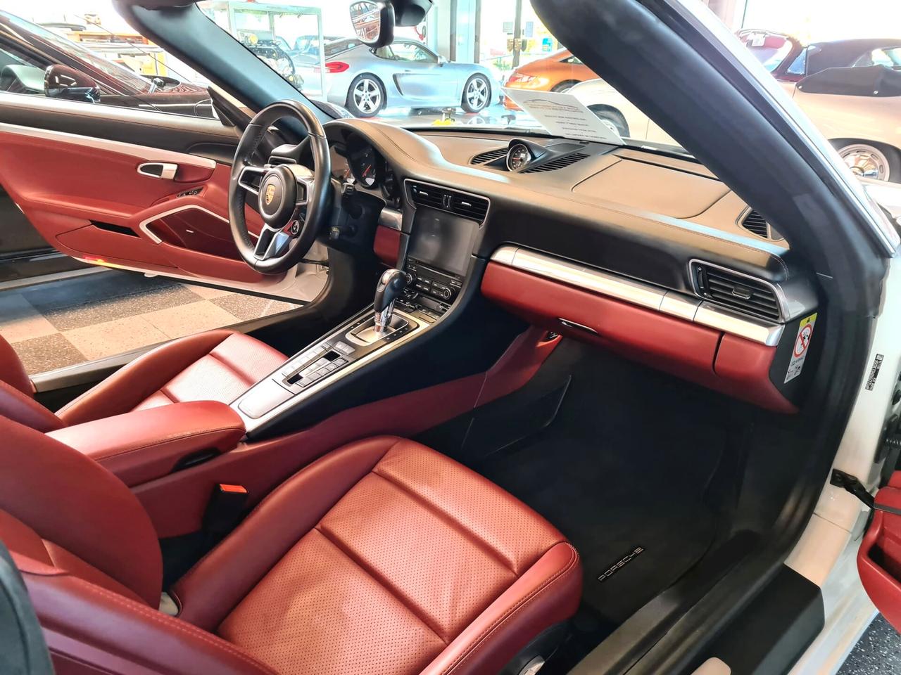 Porsche 911 991.2 Carrera Cabriolet
