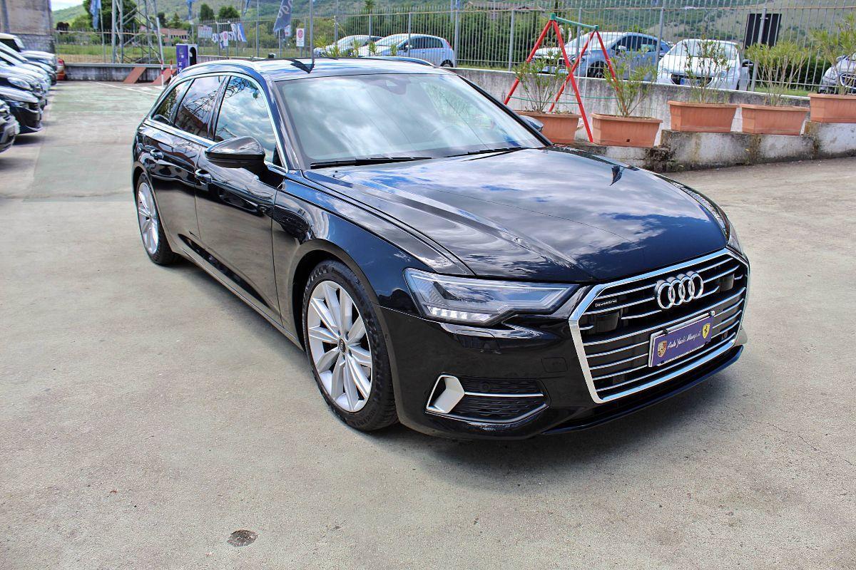 AUDI - A6 Avant - A6 Av 40 2.0 TDI qu ultra S tr Bus. Des.