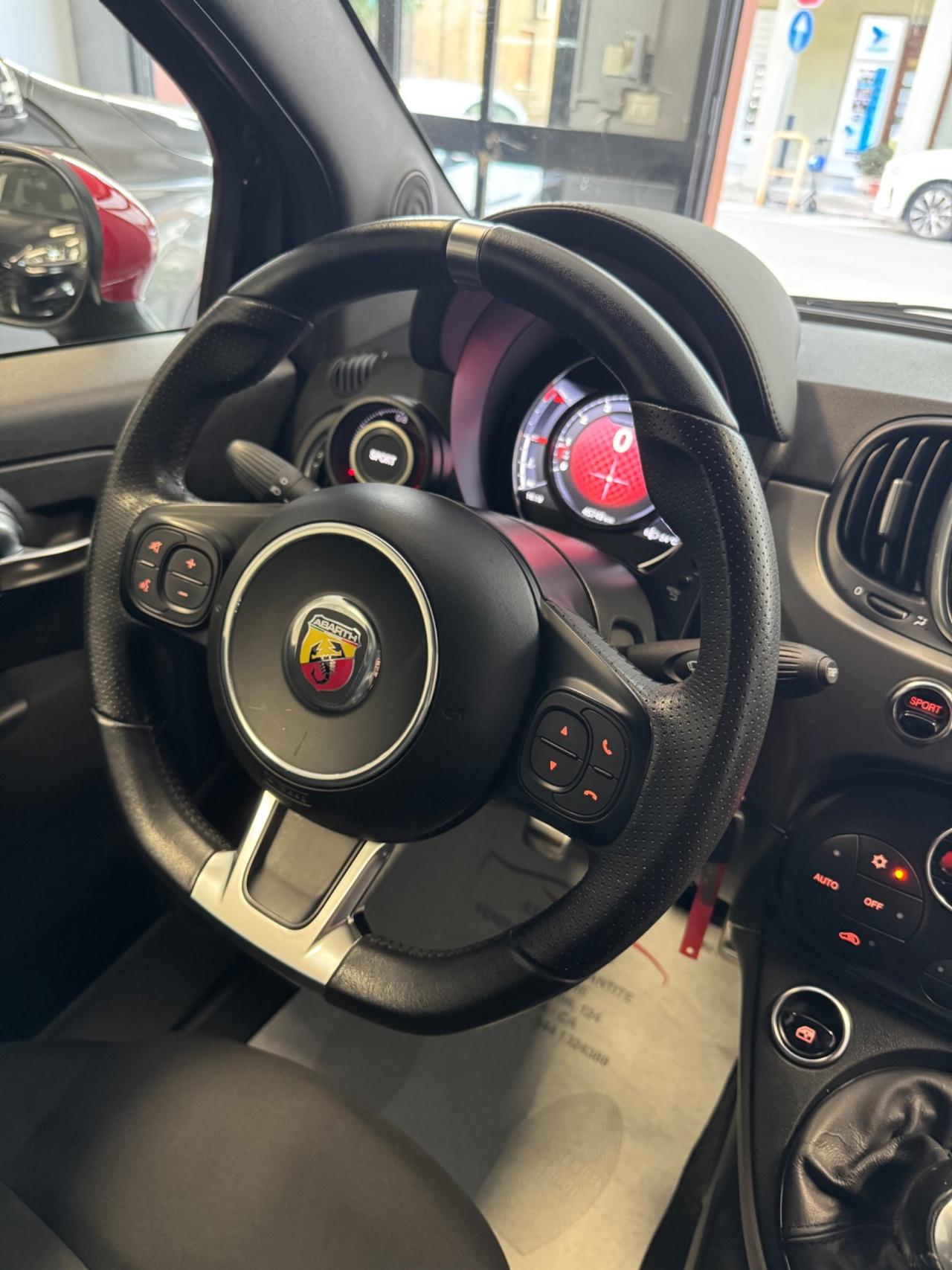 Abarth 595 1.4 Turbo T-Jet 160 CV Pista Finanziabile