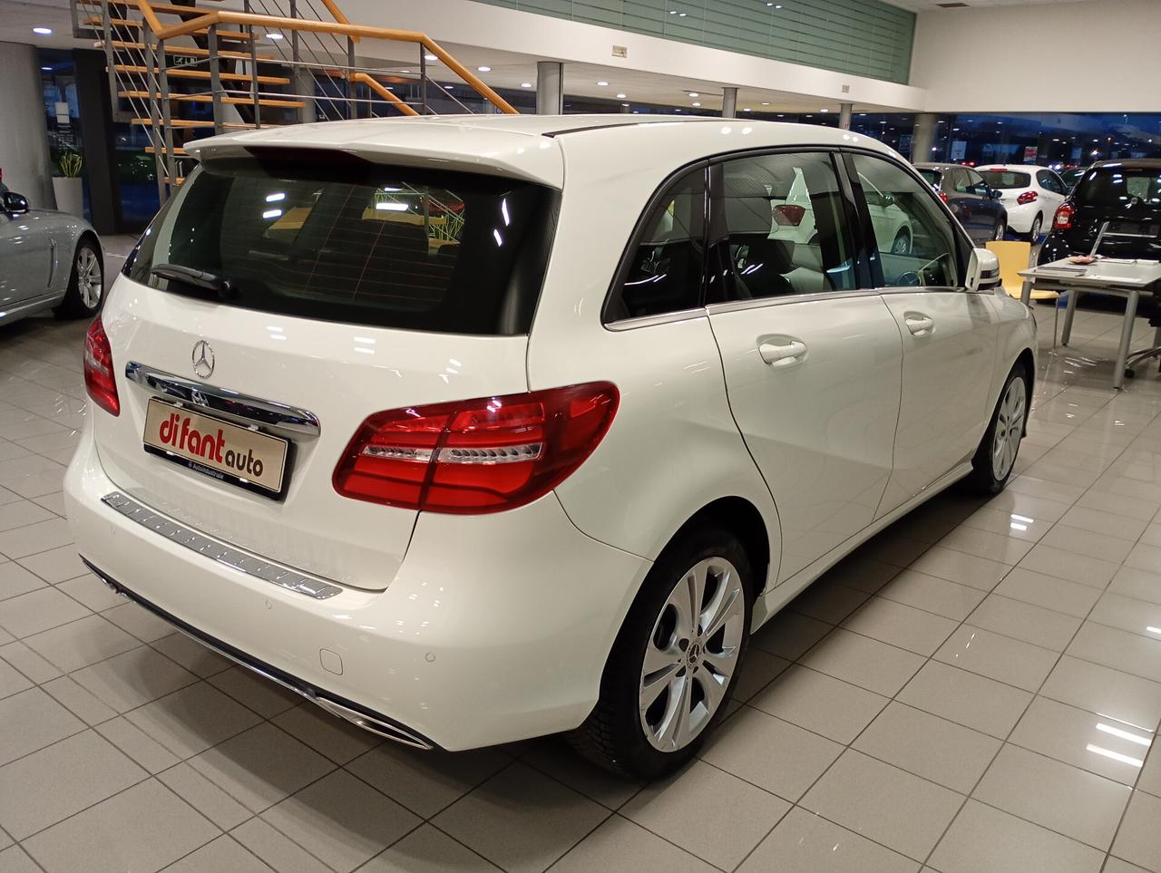 Mercedes-benz B 200 d Automatic Sport