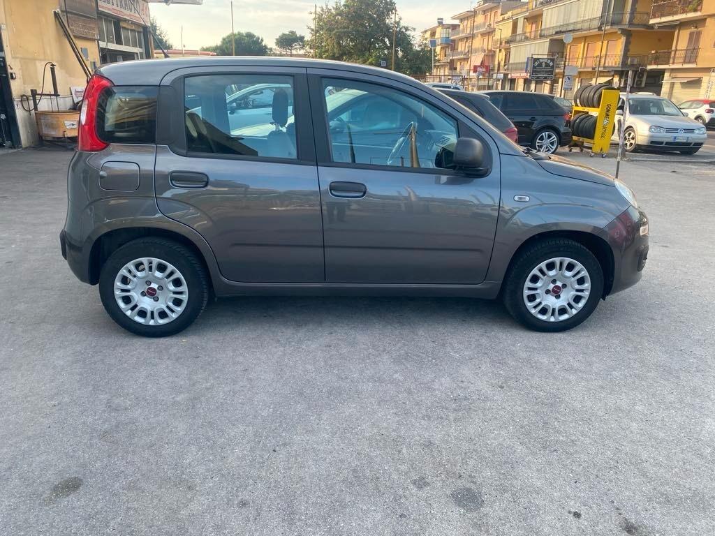 Fiat Panda 1.2 Connected by Wind COME NUOVA