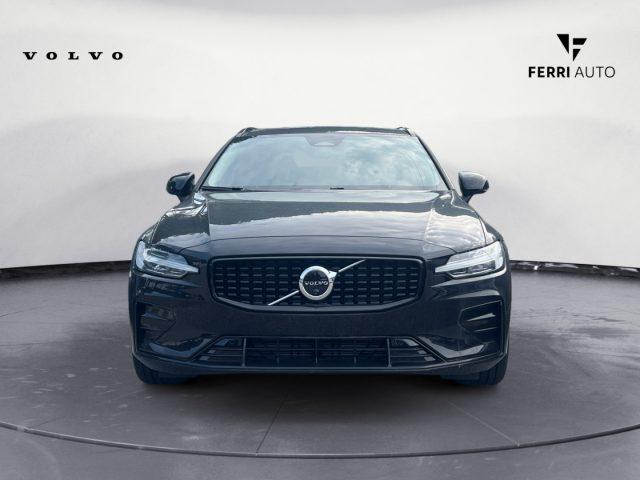 VOLVO V60 B4 automatico Plus Dark