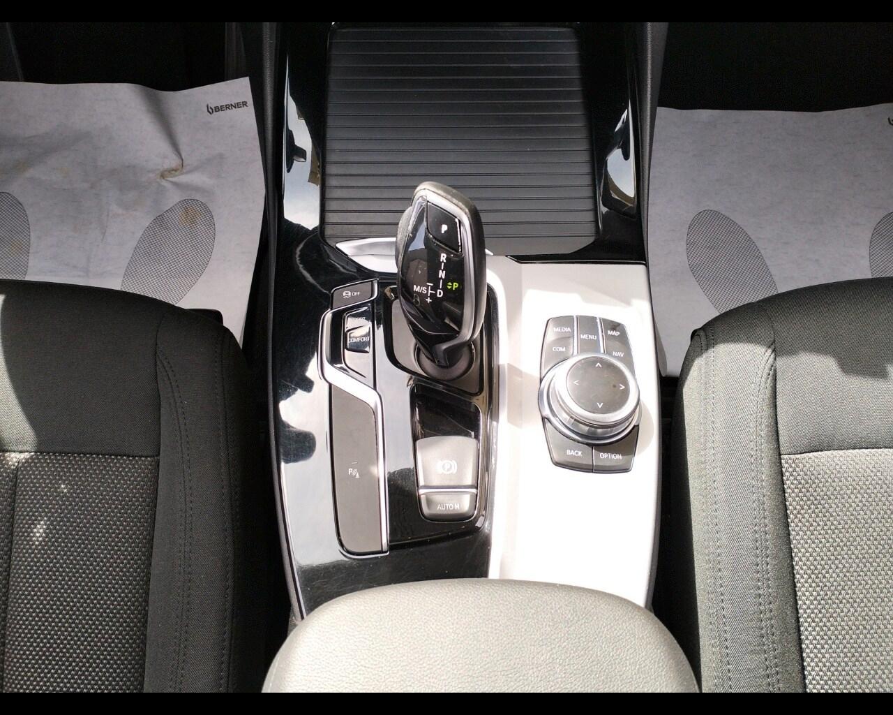 BMW X3 (G01/F97) X3 sDrive18d Business A...